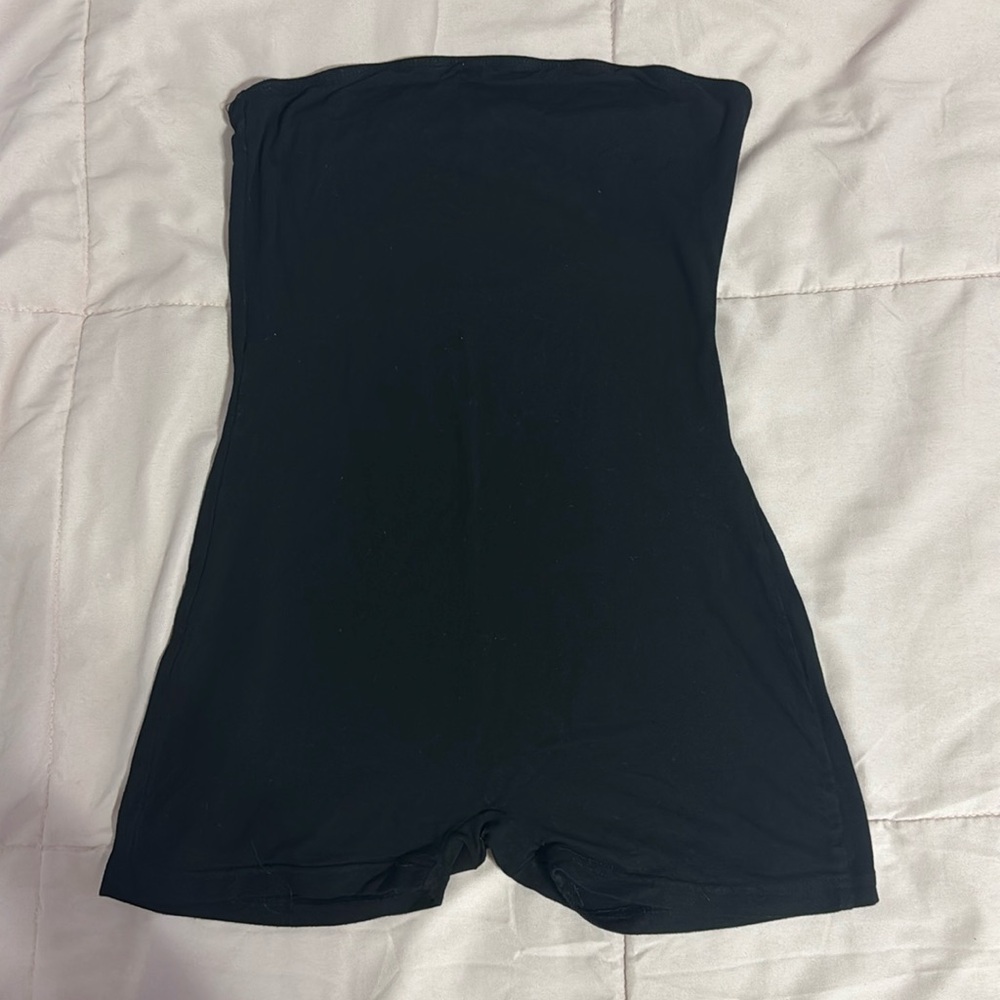 Super cute but same with this I don’t wear,it’s pretty short ngl